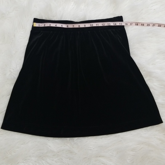 Loft velvety skirt - Picture 2 of 8
